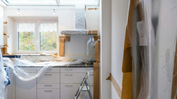 Le bisphénol-A dans l'environnement intérieur à cause des matériaux de rénovation
